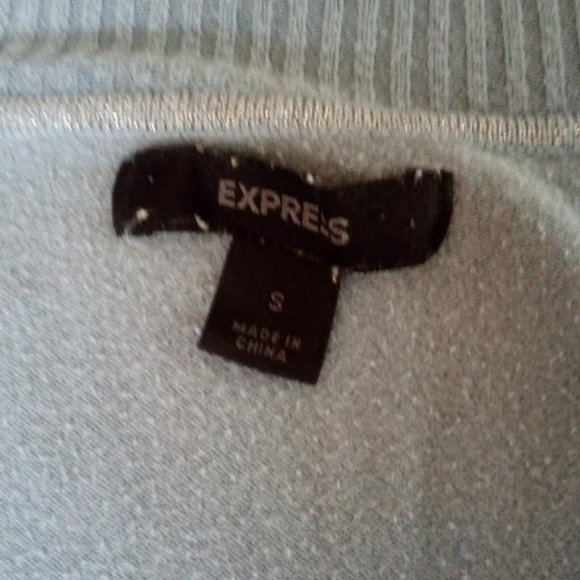 Free w/ the purchase of 2 or more items. - Picture 9 of 9